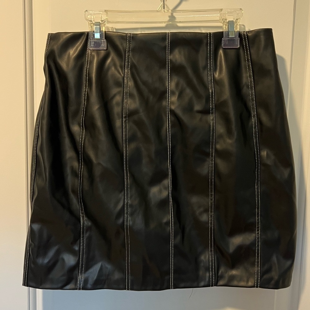 Lulus Black Leather Pencil Skirt